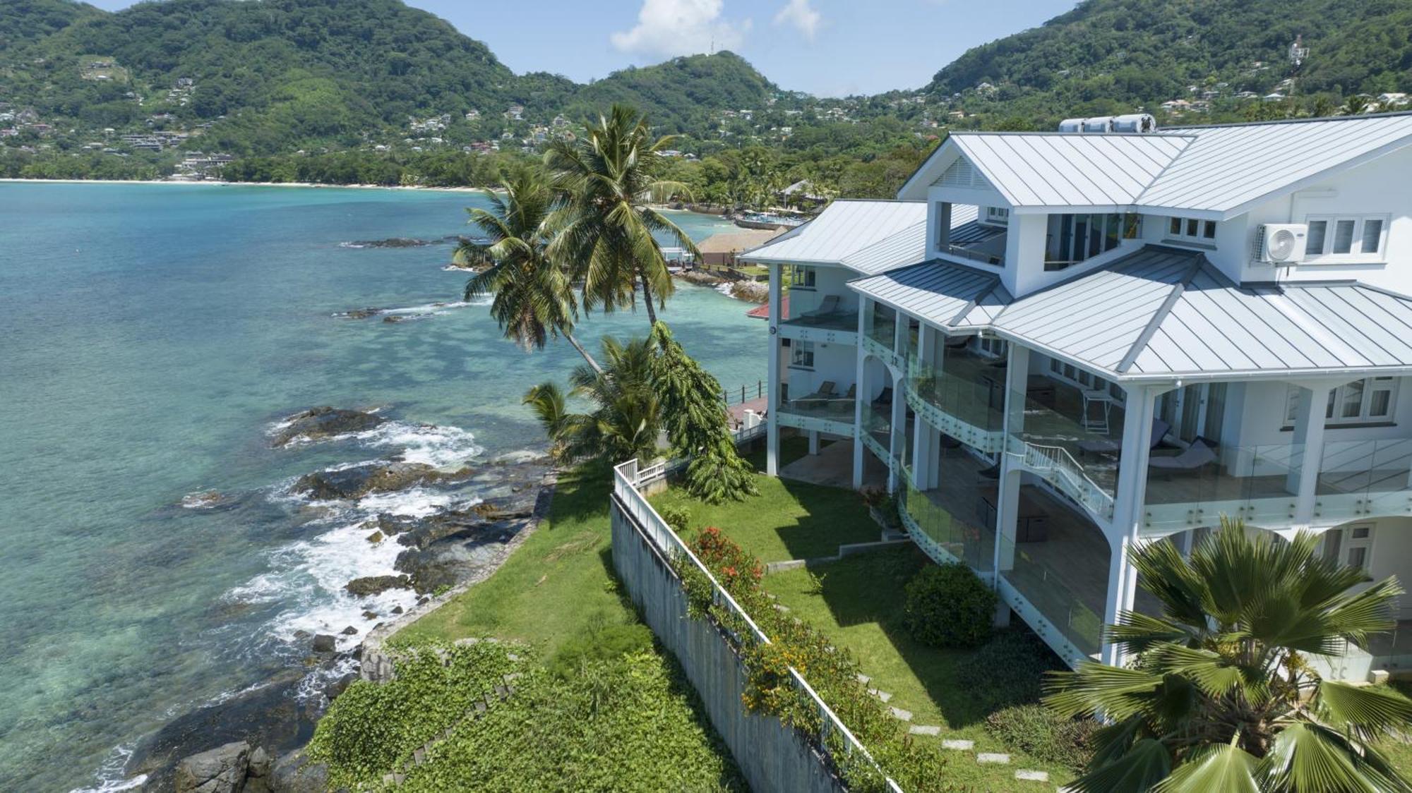 Vallonend Beachfront Villa With Excellent View Bel Ombre Ngoại thất bức ảnh